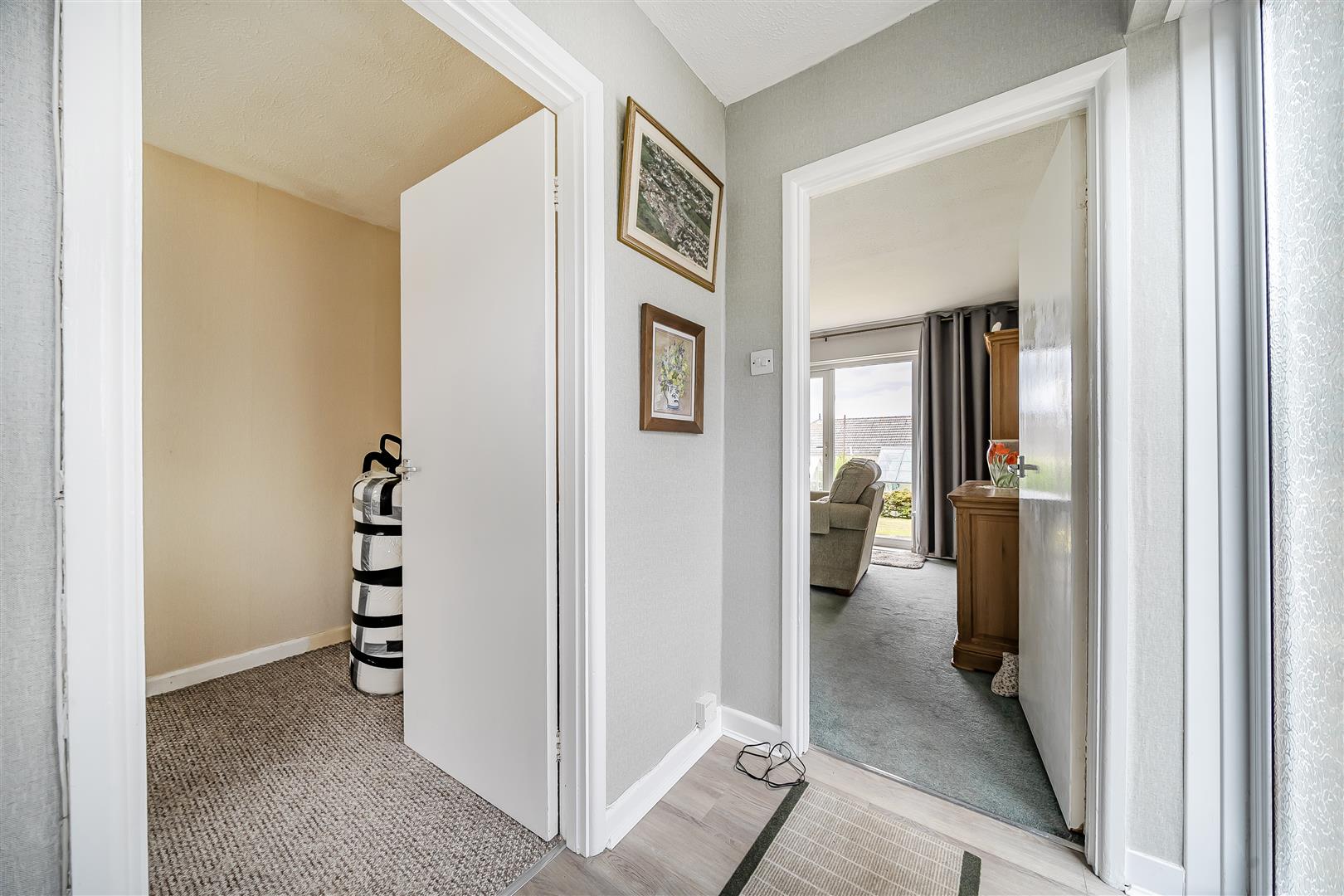 Heol Will George, Waunarlwydd, Swansea, SA5 4RS